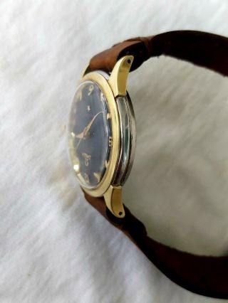 Vintage watch Omega Constellation 501 running well case gold cap.  Pie pan dial. 8