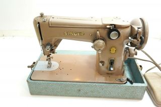 VINTAGE SINGER MODEL 306K HEAVY DUTY SEWING MACHINE WITH FOOT PEDAL RUNS 2
