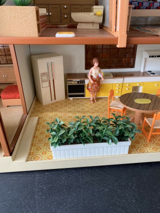Vintage 1970 Tomy Smaller Homes And Garden Doll House And Furniture 4