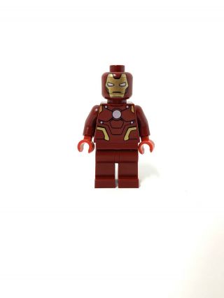 LEGO NYTF York Toy Fair Ironman and Captain America Rare AUTHENTIC 6