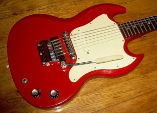 Vintage 1967 Gibson Melody Maker Sg Fire Engine Red Plays/sounds Great No Rsv