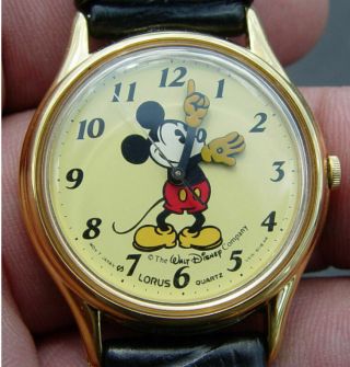 Vintage Lorus Mickey Mouse Watch Gold Tone Dial Walt Disney Unisex