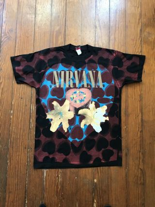 Vintage Nirvana Heart Shaped Box T - Shirt Large