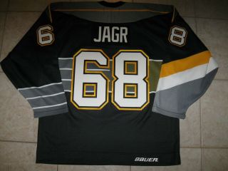 Vintage 68 Jaromir Jagr Pittsburgh Penguins Off.  Lic Bauer Jersey,  Size Men 