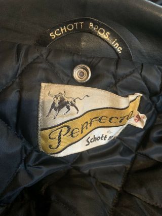 Vintage 1970’s Perfecto Schott Black Motorcycle Leather Jacket Size 42 NO BELT 3