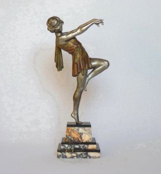 Large,  Magnificent Vintage Art Deco Spelter Statue From Joseph Carlier