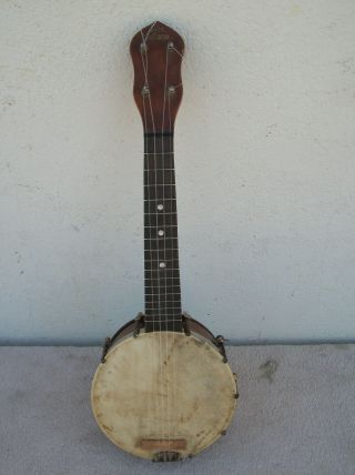 The Gibson Banjo Uke Vintage Ukulele
