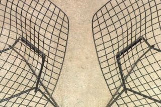 Pair Vintage Black Harry Bertoia Diamond Wire Chairs Knoll 6
