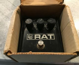 Vintage 1986 Proco Small Box Rat Guitar Distortion Effects Pedal Black - W/ Box