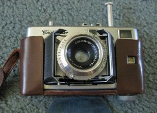 Vintage Voigtlander Vitessa 35mm Camera 50mm F/2.  8 Color - Skopar Lens With Case