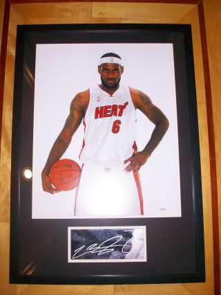 NBA MVP LEBRON JAMES SIGNED AND FRAMED 22X28 UPPER DECK AUTH.  L.  E.  OF 50 RARE 2