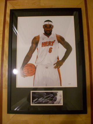 NBA MVP LEBRON JAMES SIGNED AND FRAMED 22X28 UPPER DECK AUTH.  L.  E.  OF 50 RARE 6