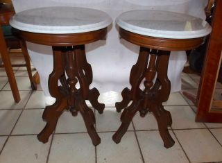 Solid Walnut Victorian Marble Top End Tables / Side Tables (T863) 3