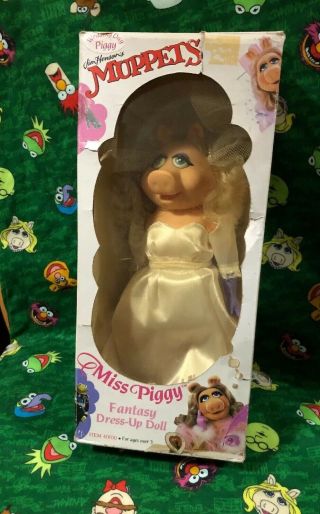 Rare Vintage 1989 Miss Piggy Fantasy Dress Up Doll / Jim Henson’s Muppets