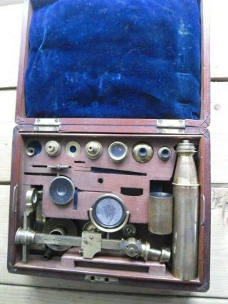 Early Microscope with light candle holder circa 1790S 1820S in wooden case 2