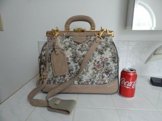 Vtg French Luggage Co Tapestry Rose Train Case Floral Carry On Bag Shoulder
