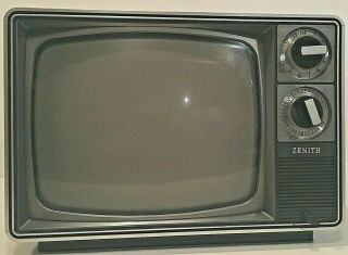Vintage Zenith 11” Portable Black & White Tv 1984 Antenna Handle Retro -