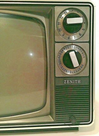 Vintage Zenith 11” Portable Black & White TV 1984 Antenna Handle Retro - 2