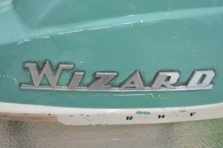 Vintage  WIZARD  Outboard Motor Hood only RARE  ' 2