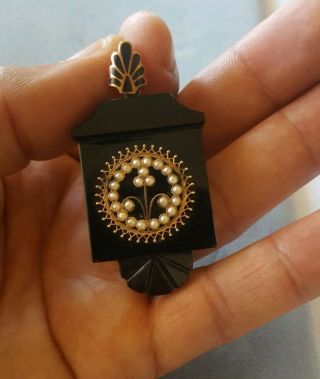 Estate Antique Art Deco Carved Onyx Seed Pearl And 14k Yellow Gold,
