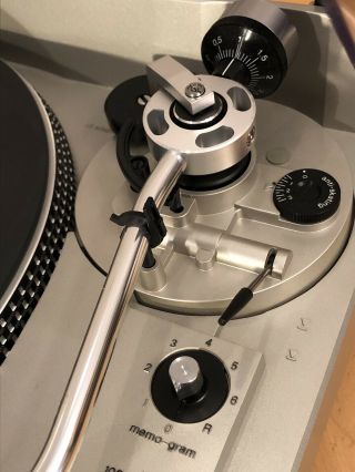 Vintage Technics SL - 1950 Turntable (Fully Functional) - Pristine - 10