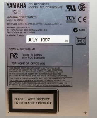 Vintage Yamaha CDR400t - NB SCSI 4x Quad Speed CD - R CD - ROM burner 3