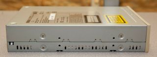 Vintage Yamaha CDR400t - NB SCSI 4x Quad Speed CD - R CD - ROM burner 4