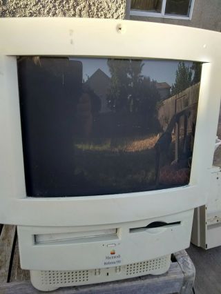Vintage Apple Macintosh Performa 550 Computer M1640 - Not Power On