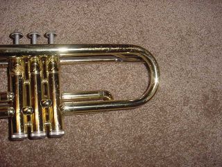 YAMAHA STUDENT TRUMPET WITH CASE YTR 2320 WITH 7C MOUTHPIECE YTR2320 4