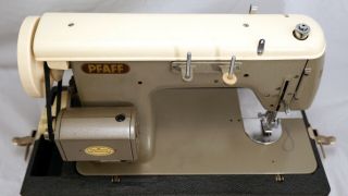 Pfaff 139 Vintage Sewing Machine - Heavy Duty HIGH SHANK with Case. 4