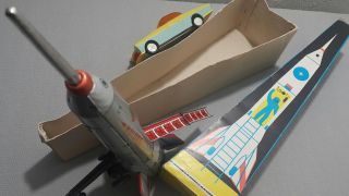 Vintage Rocket Toy Space Tin Friction Holdraketa Lemezaru Hungary Box
