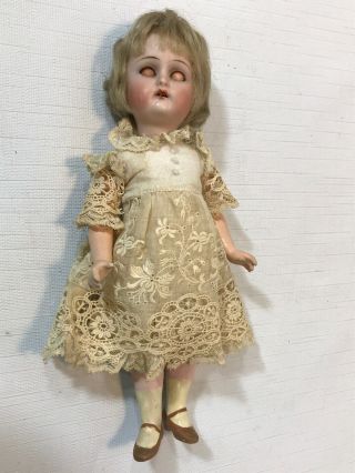 Antique Halbig Kammer Reinhardt Sweet Blonde Doll Cabinet 7.  1 app.  Size 7 7/8 