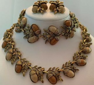 Vintage 50’s Coro Acorn Parure For Knotts Berry Farm/ Necklace Bracelet Earrings