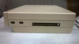 Vintage Commodore Amiga 1000 - Powers On 6