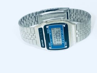 Vintage Qualtron Melody Lcd Alarm Chronograph Digital Wrist Watch (7980H) 3