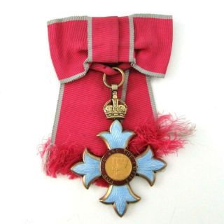 Vintage Order of the British Empire Commander CBE Medal w/ DOCS Garrard & Co Box 3