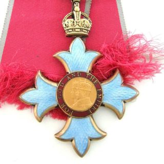 Vintage Order of the British Empire Commander CBE Medal w/ DOCS Garrard & Co Box 4