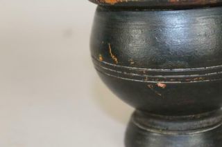 RARE EARLY 18TH C AMERICAN TURNED & HEWN MASTER SALT GRUNGY BLACK PAINT 11