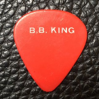 BB KING - VINTAGE 1972 CUSTOM TOUR GUITAR PICK & CONCERT TICKET - 1ST PICK 2