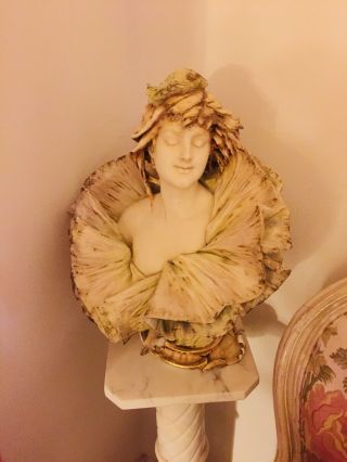 Early 20th Cent.  Porcelaine Teplitz Bust Of Woman By E.  Stellmacker One Of kin 10