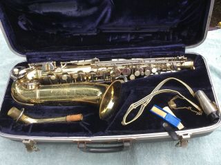 Vintage 1967 Era Conn Brass Alto Saxophone Very Complete With Case 2