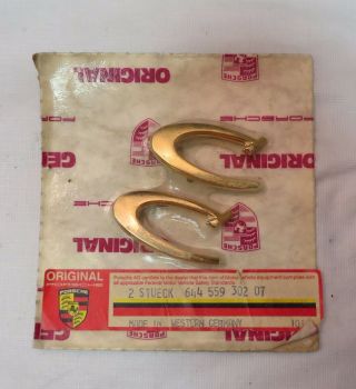 Nos 64 - 65 Porsche 356 Gold " C " Emblems In Vintage Packaging - Made In W Germany