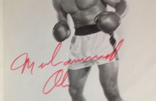 Muhammad Ali Signed Autographed 8 