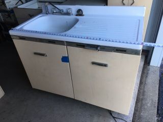Vintage 1950s Youngstown Metal Cabinets,  Sink,  GE Dishwasher,  Etc. 9