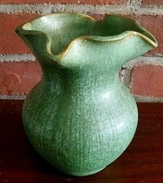 Vintage ROYAL CROWN North Carolina Art Pottery Ruffled Rim Vase 5 1/2 