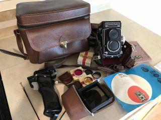 Rollei Rolleiflex T vintage 6x6 TLR camera,  lens Zeiss Tessar 3.  5/75 & extra ' s 12