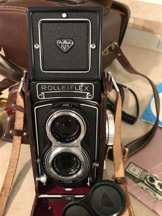 Rollei Rolleiflex T vintage 6x6 TLR camera,  lens Zeiss Tessar 3.  5/75 & extra ' s 5