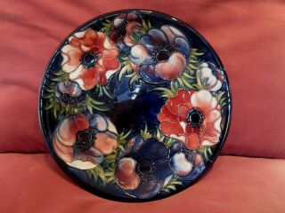 Absolutely Stunning Vintage Moorcroft Anemone Design Decorative Plate