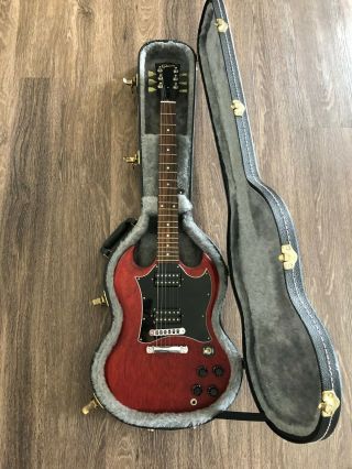 2008 Gibson Sg Standard Tribute Electric Guitar - Vintage Cherry Satin