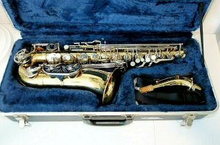 Vintage Olds Alto Saxophone In Case,  Model Na62m,  Serial 381370